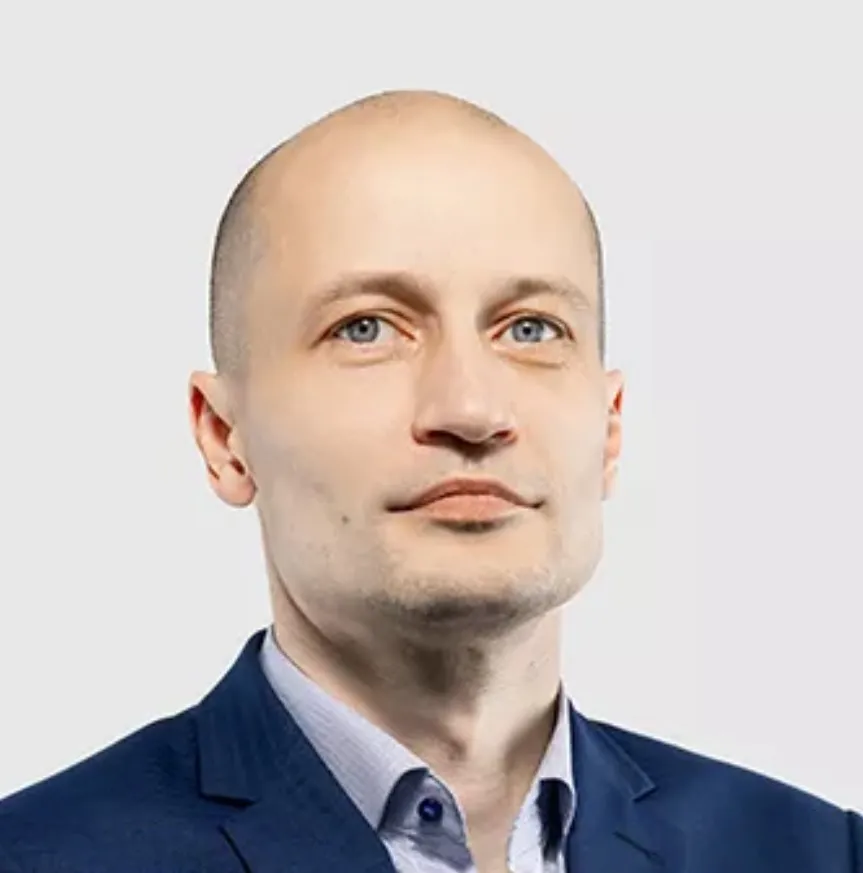 Виктор Колюжняк