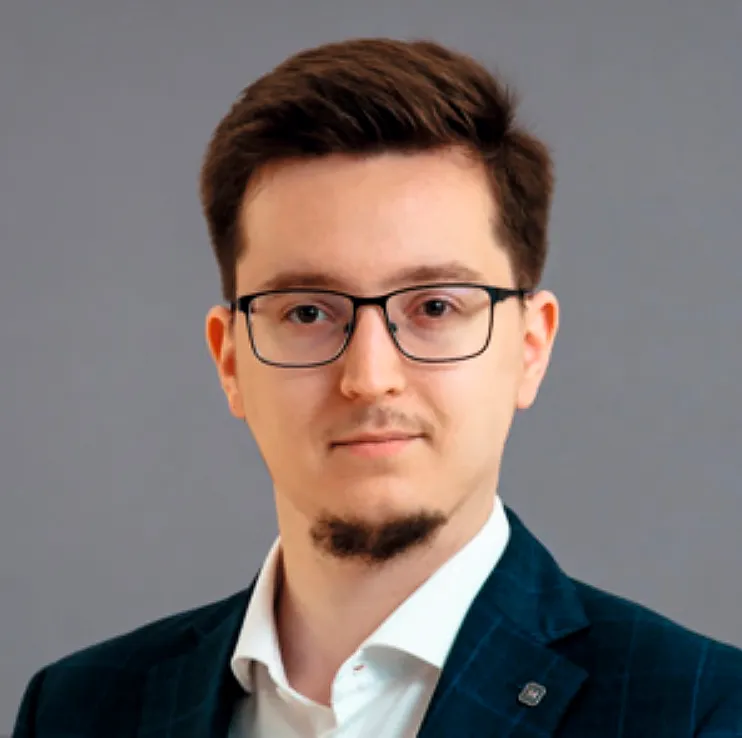 Владислав Мяков