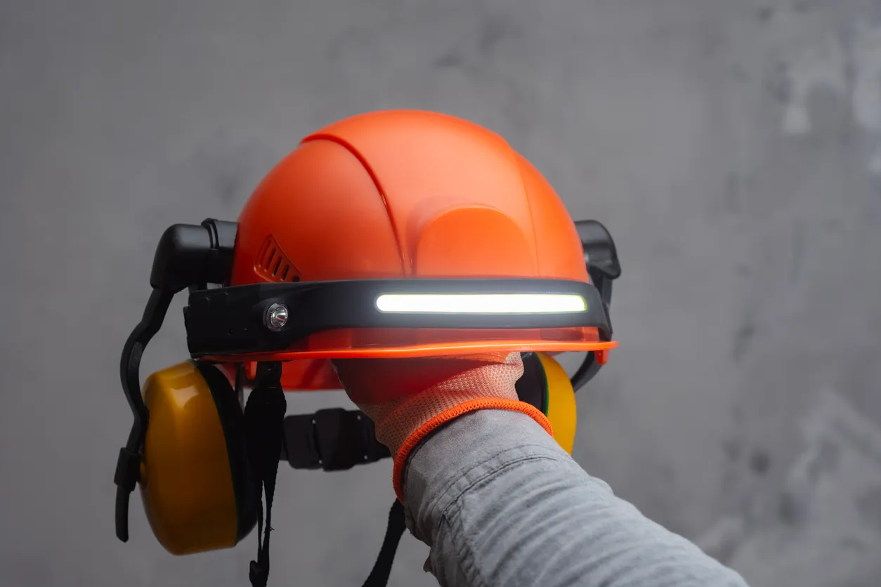 Smart Helmets Protect Gas Facility Workers in St. Petersburg