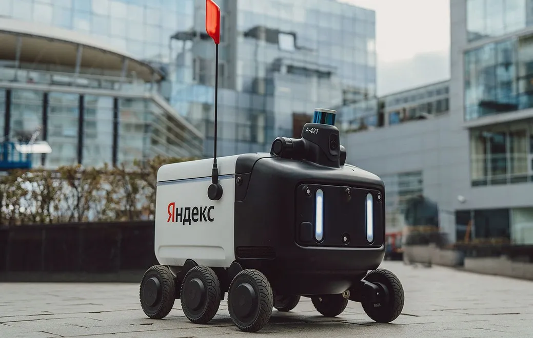 Yandex Upgrades Delivery Robots With Transformer-Based Neural Network