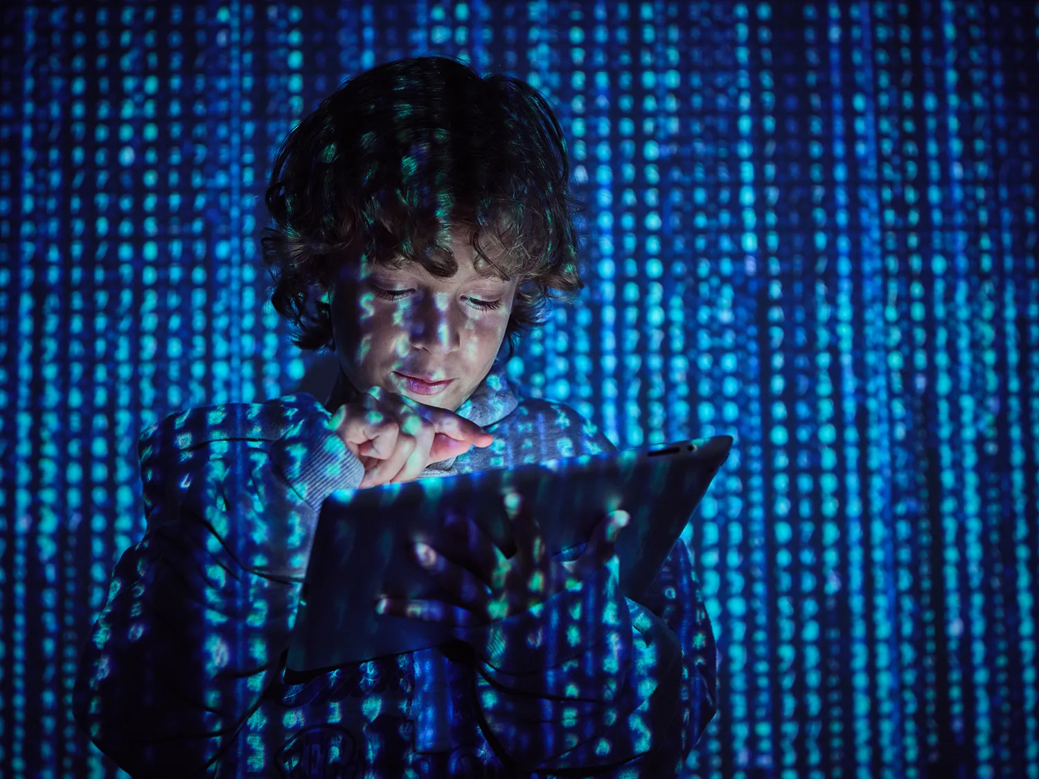 Photo - Digital Parenting: 72% of Russian Parents Teach Kids Online Safety