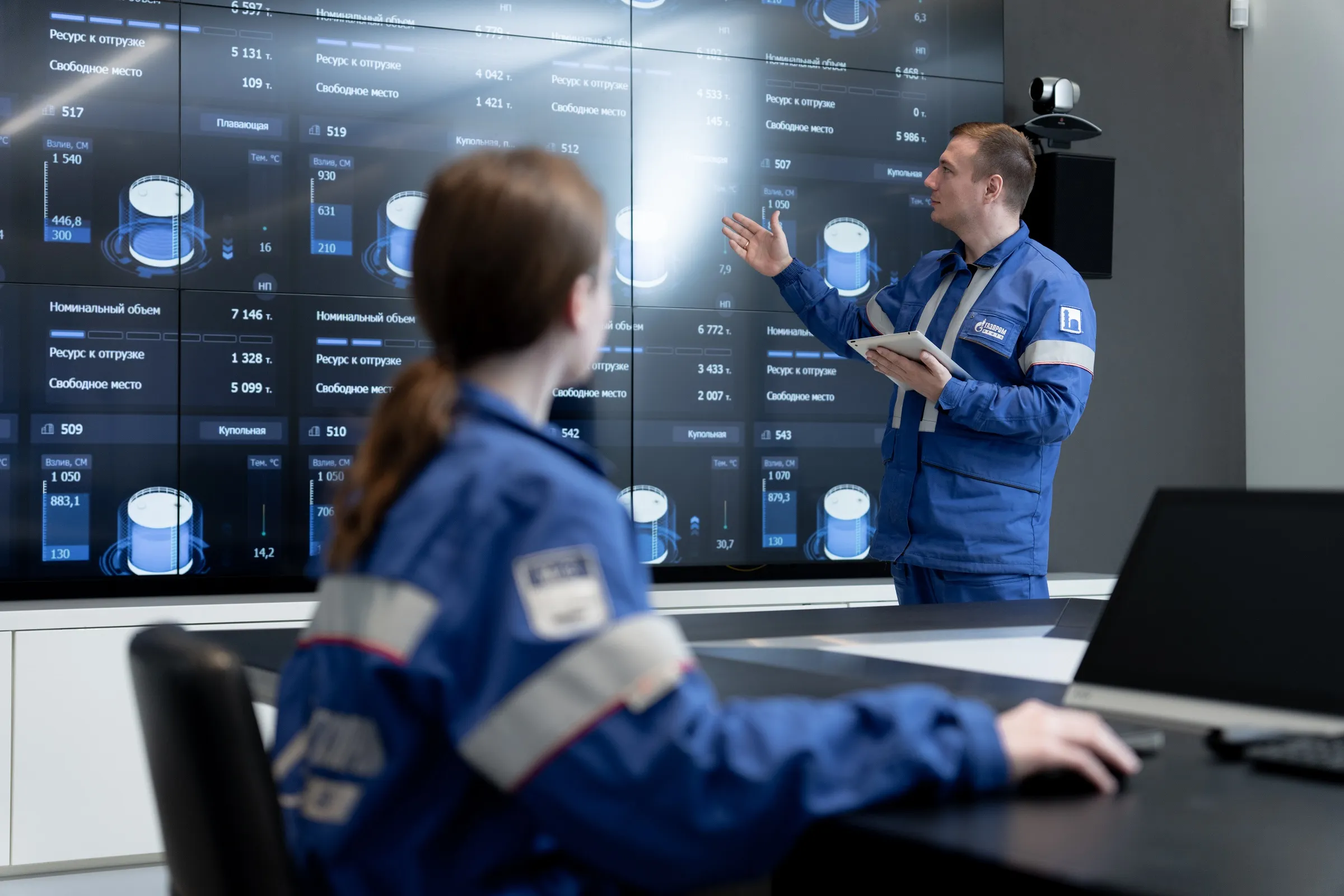 Sber and Gazprom Neft to Adapt GigaChat for Industrial Process Management