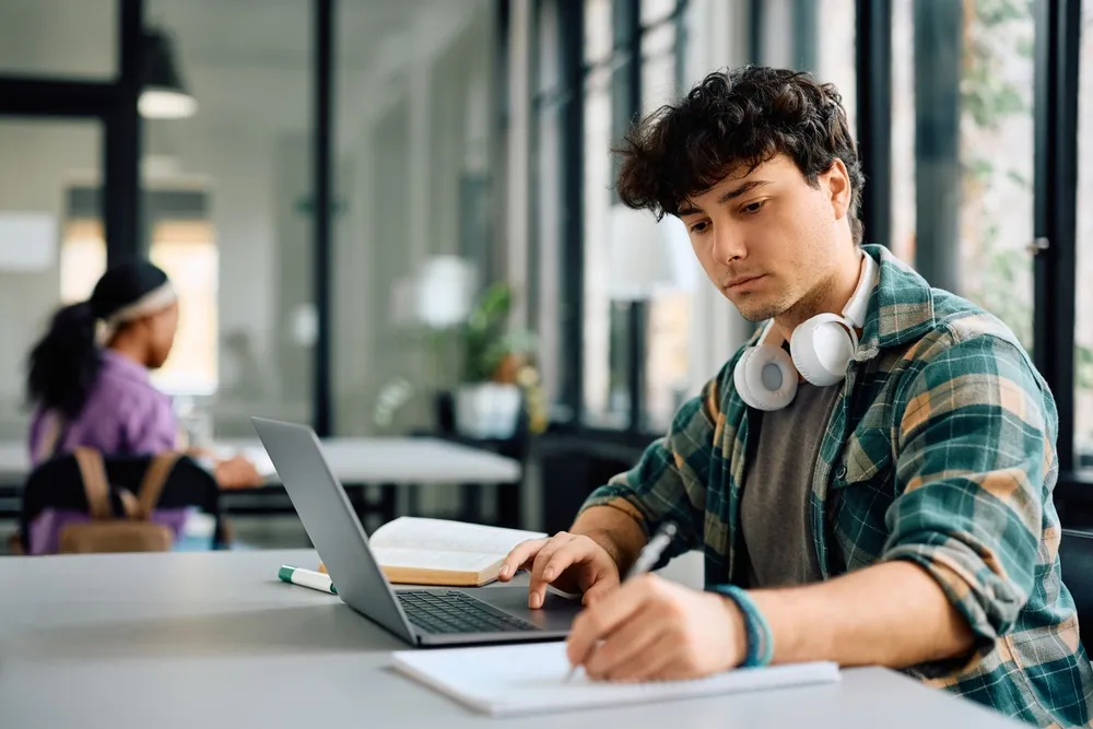 Online Education Surges in Russia, Topping 8 Million Learners