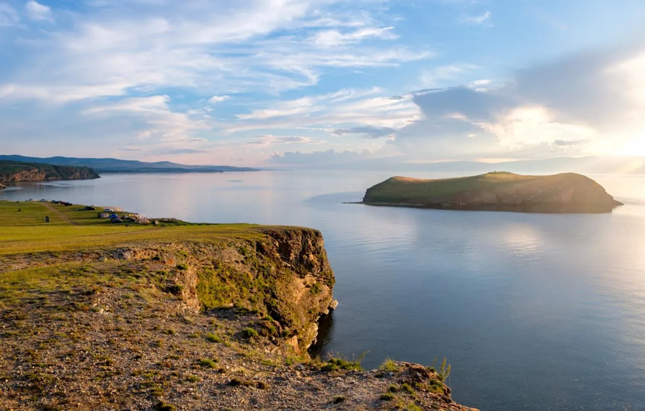 Russian Science Ministry Extends Large-Scale Baikal Research Project