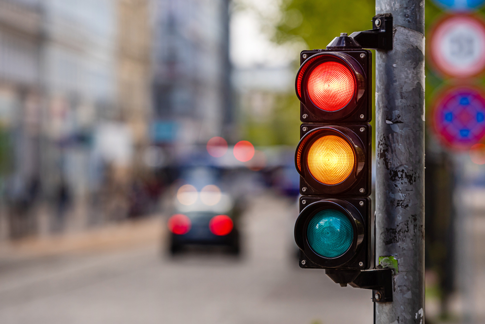 Russia Rolls Out Smart Traffic Lights to Ease Congestion and Improve Road Safety