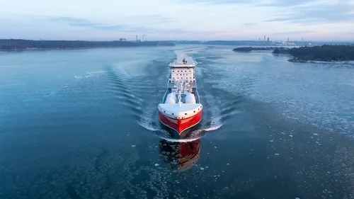 Russia’s Autonomous Sea Drones Are Headed North—with Cargo in Tow