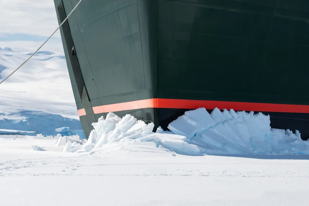 Russian Neural Network Aims to Protect Ships From Colliding With Ice Formations