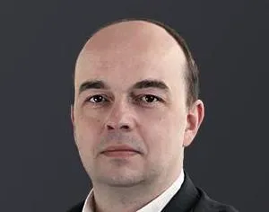 Максим Нартов