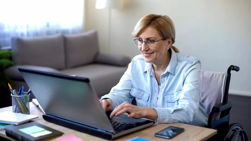 Russians With Disabilities Find Jobs in the Nuclear Industry Thanks to Digital Tools