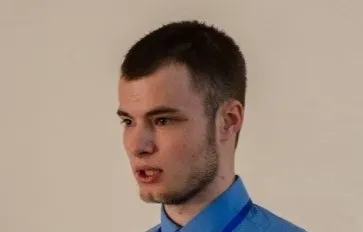 Артем Туров