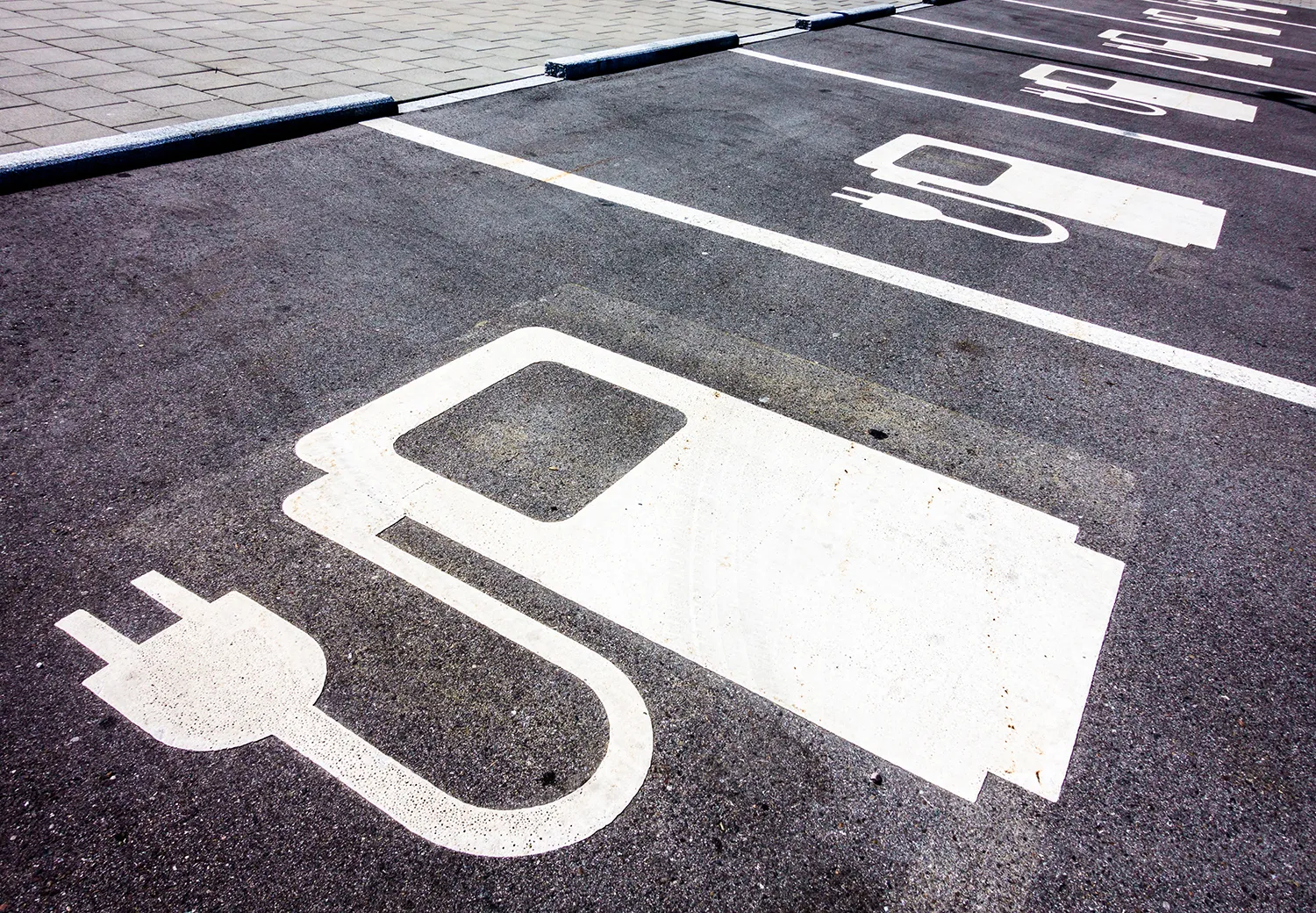 Photo - Rosatom Builds Nuclear-Powered Fast Charging Network for EVs