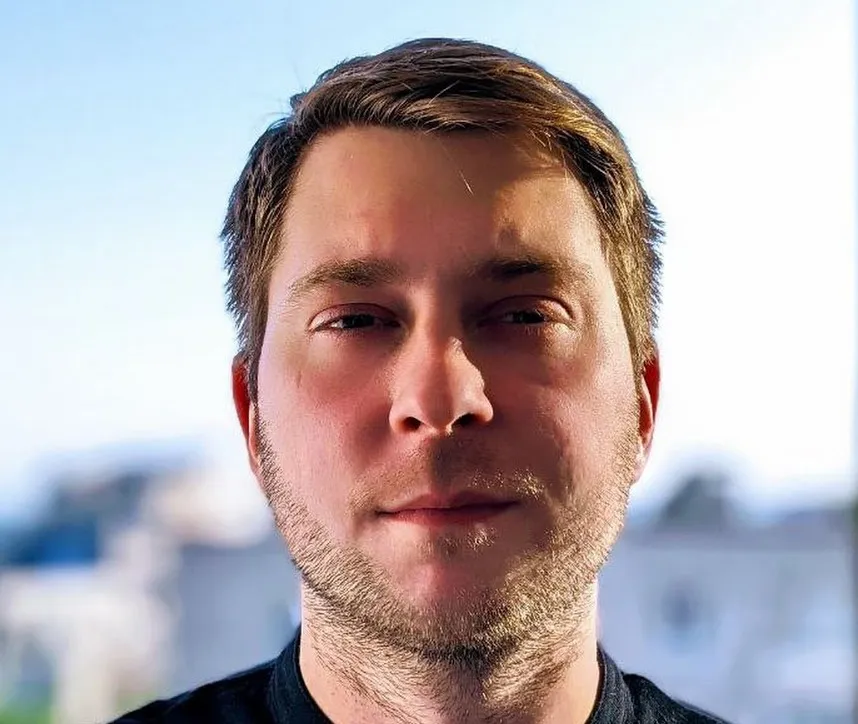 Антон Ломовский