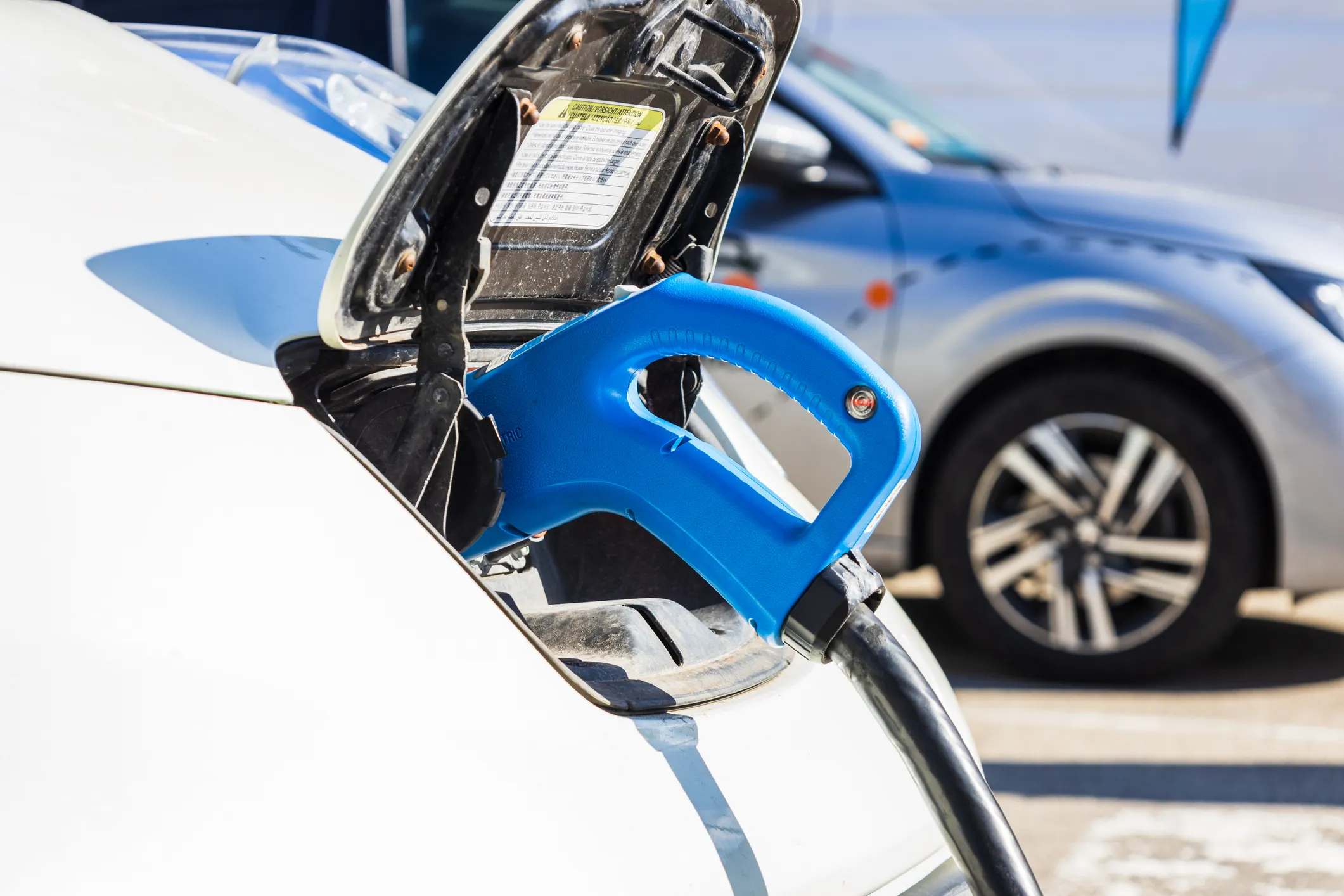 Russia to Launch Its First Mass-Produced Compact Electric Car