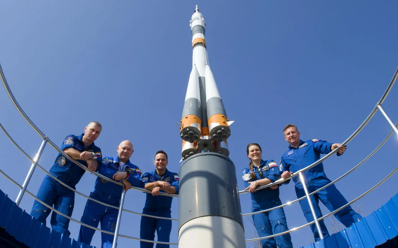 Roscosmos Opens Online Applications for Cosmonaut Corps
