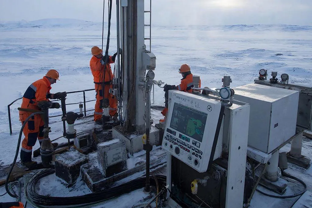 Russia Taps Digital Technologies to Revive Mature Oil Fields