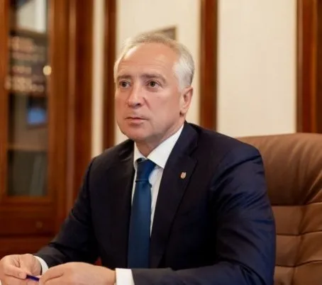 Владимир Мазур