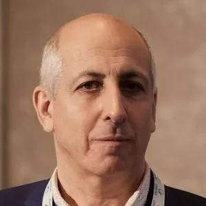 Леонид Коник