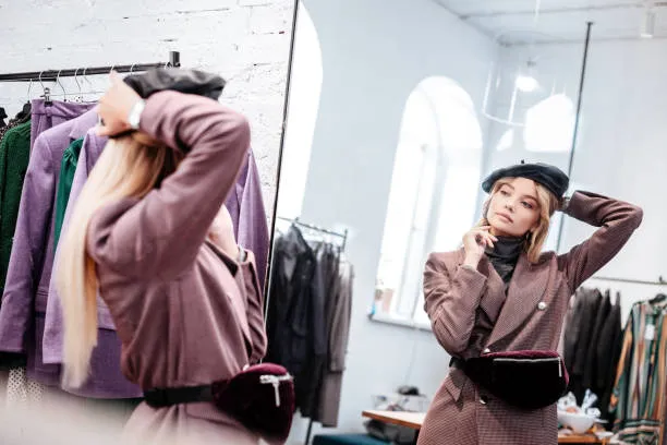In Russia, Shoppers Can Now Create and Try On Fashion Looks Directly on Their Phones