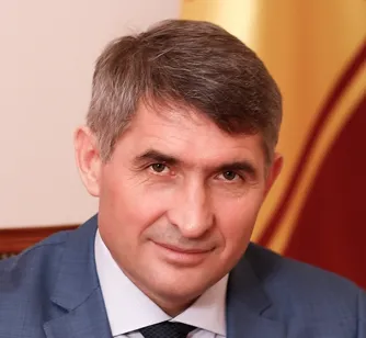 Олег Николаев