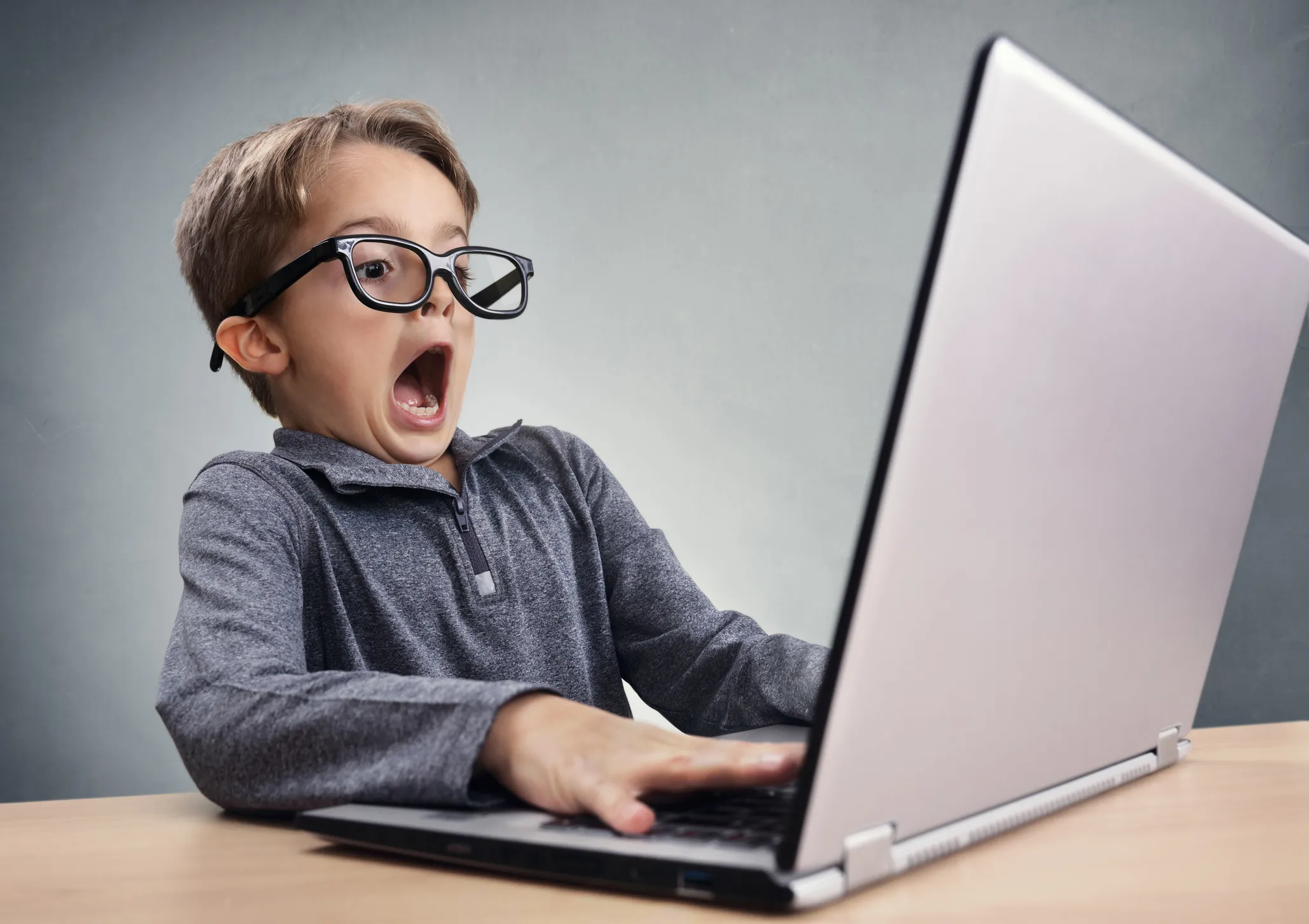 Russian Parents Are Teaching Kids Cybersecurity Alongside Their First Smartphone