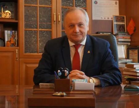 Alexander Anoprienko