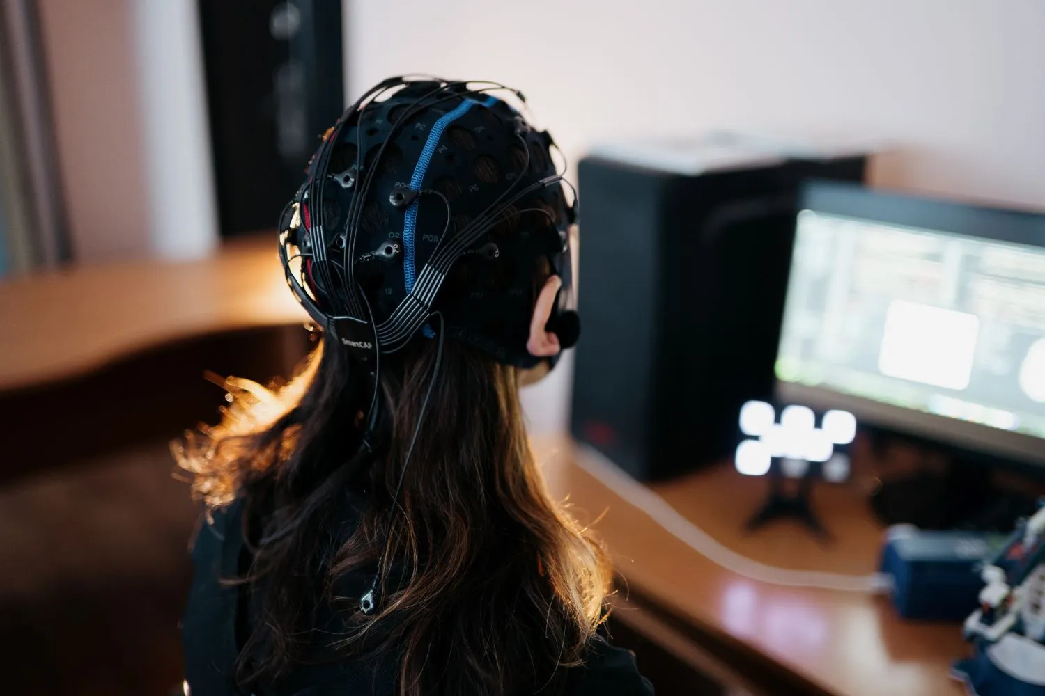 Russian Scientists Develop a Neural Interface to Control a Robotic Arm