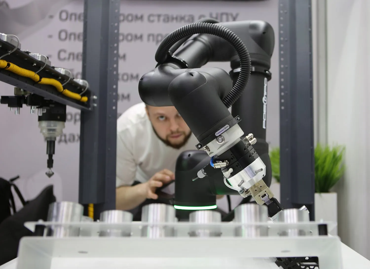 Rostec to Unveil Robot for Skin Repair Using 3D Bioprinting