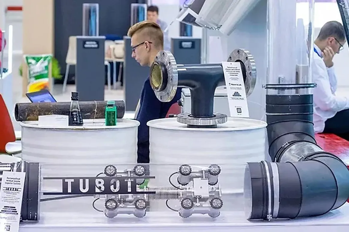 Russia Tests Modular Robot for Oil Pipeline Inspection and Repair