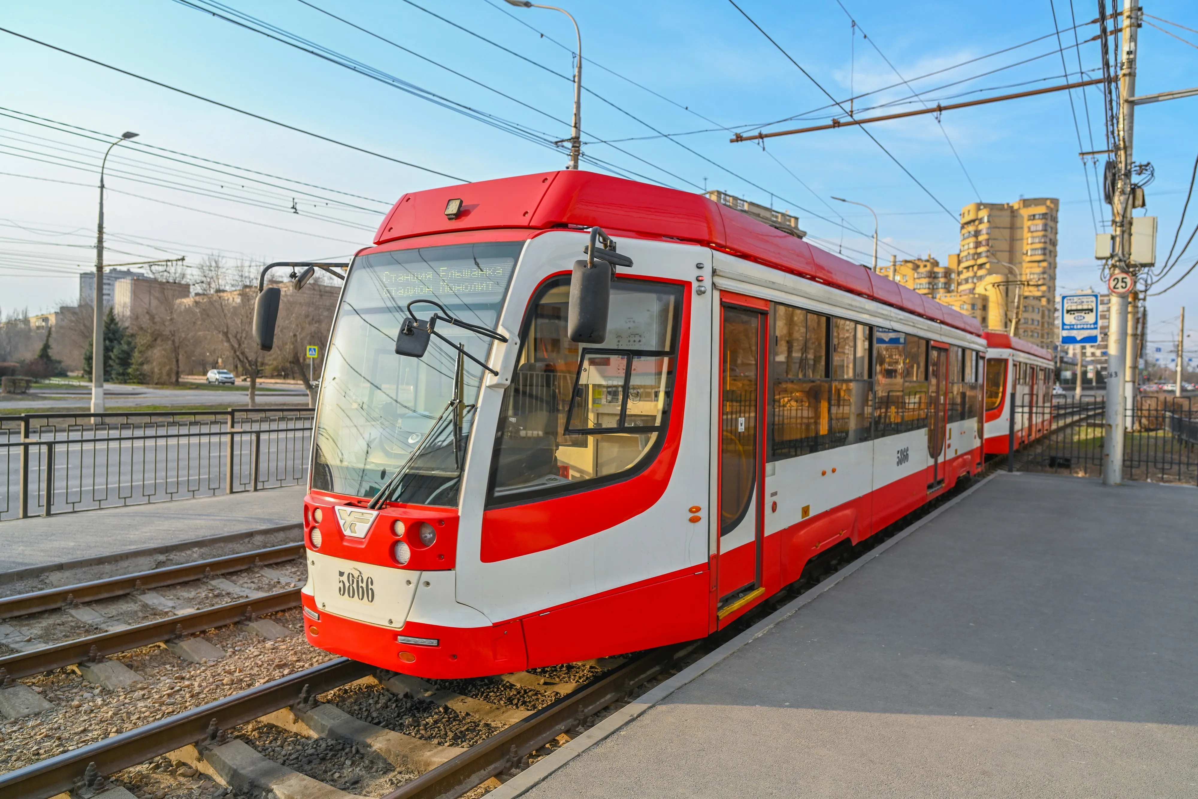 Russia’s First Driverless Tram Logs Over 6,000 Kilometers—Now It’s Carrying Passengers
