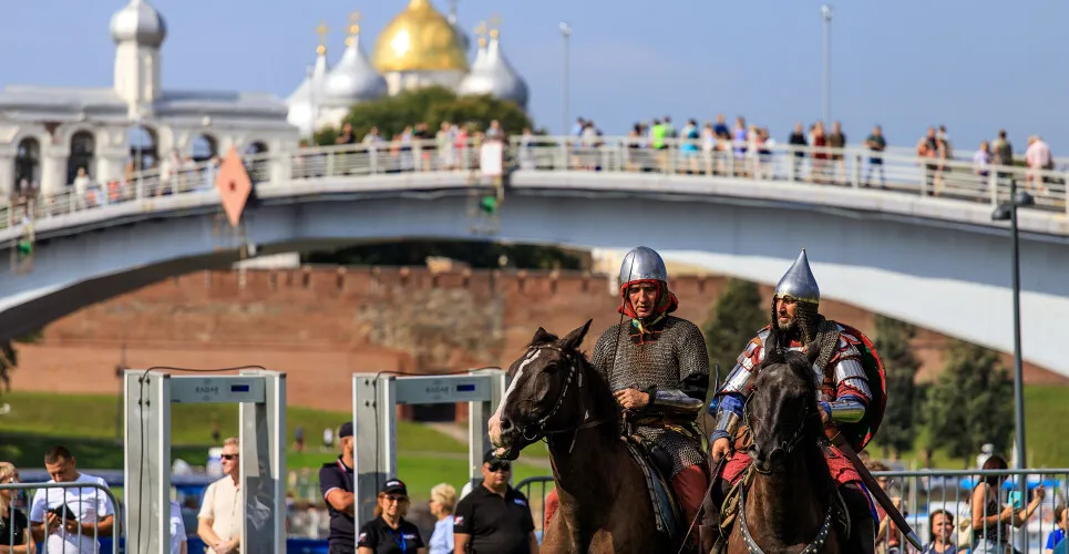 Novgorod Researchers Use AI to Measure Tourism’s Impact on Regions