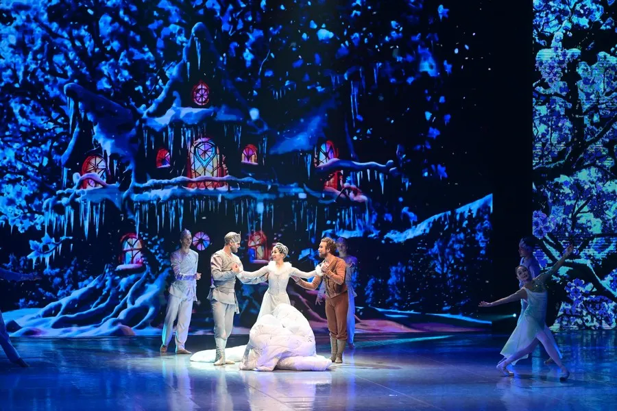 Russia Premieres Its First Ballet With AI-Generated Design