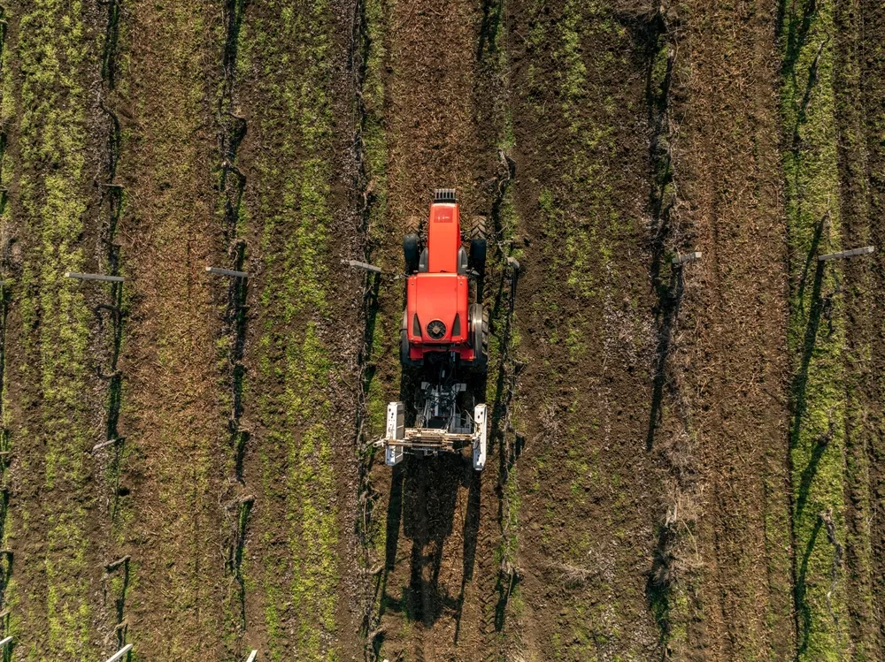 Russia Breaks Into Global Top 5 in Agricultural Drone Autopilot Market