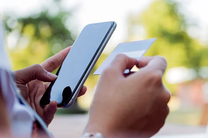 Russia’s E-Commerce Booms, Driven by Regional Sales and Cross-Border Demand