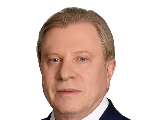 Виталий Савельев