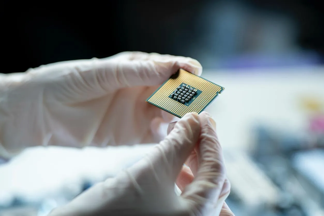 Russia Begins Mass Production of Baikal-U Microcontroller