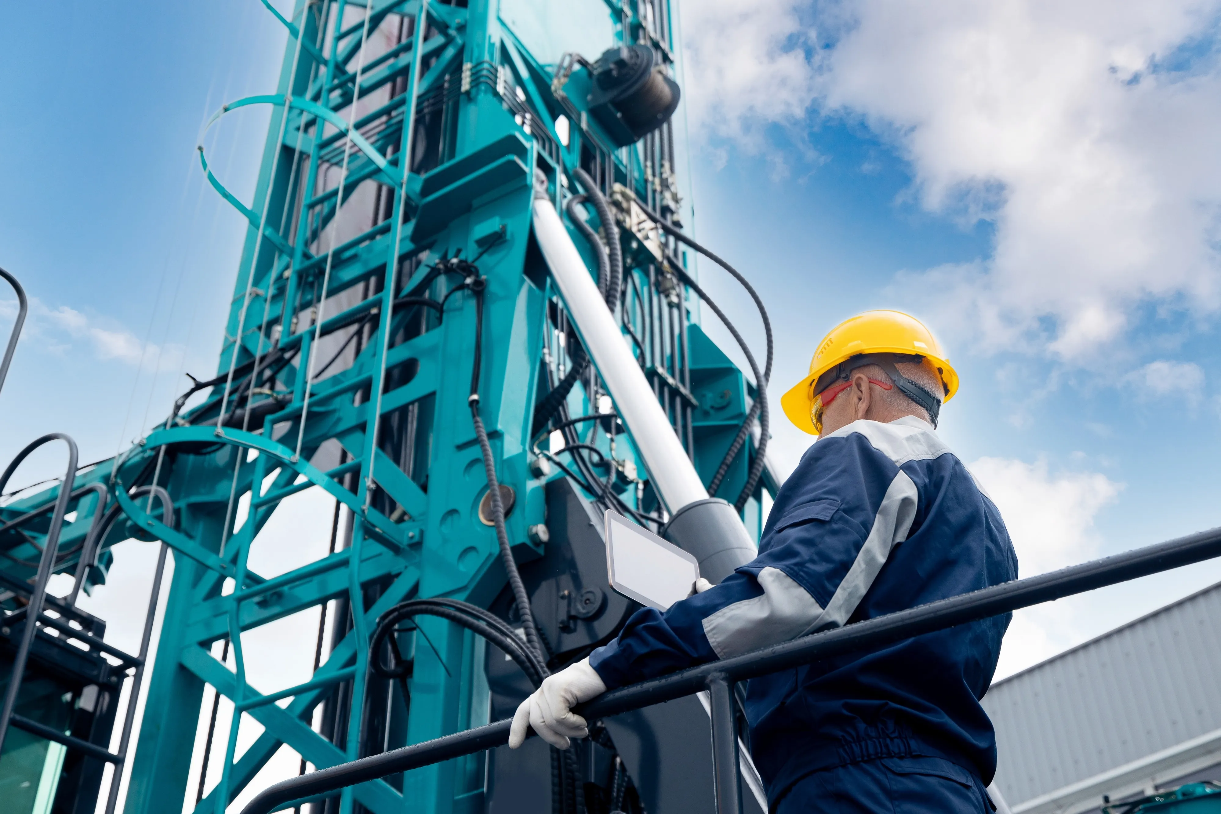Russian Factory Halves Labor Intensity in Drill Pipe Manufacturing With Robotics