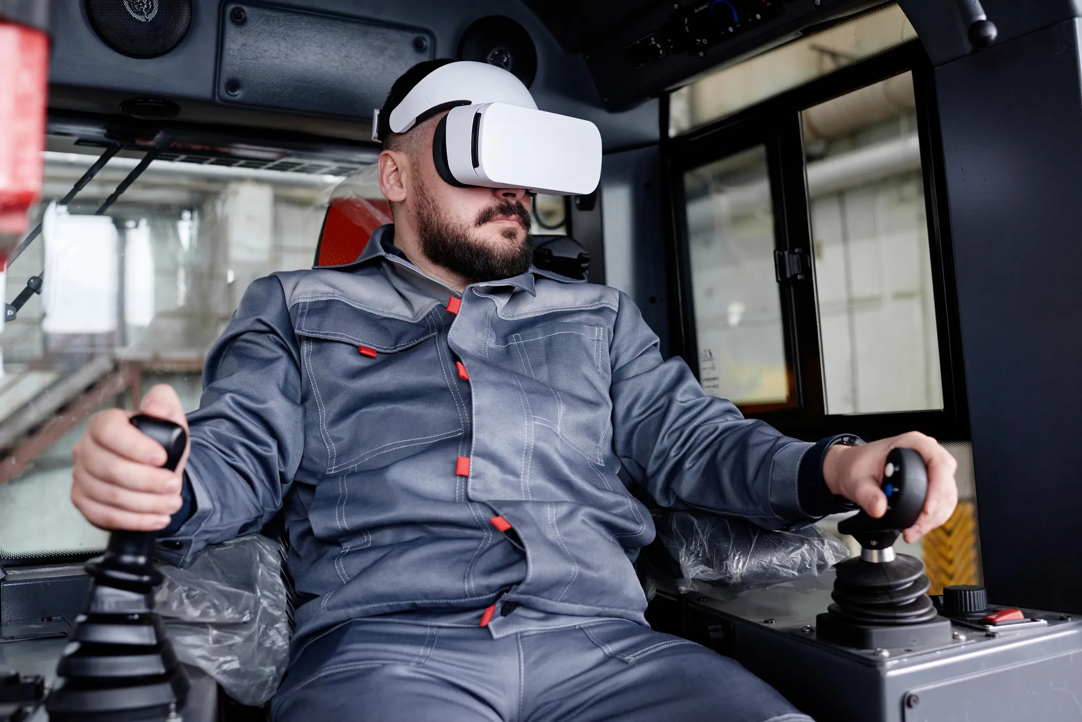В России будущих горняков готовят с помощью VR-тренажёров