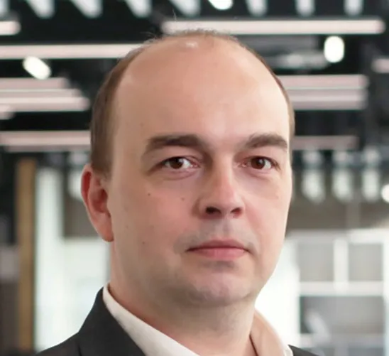 Maksim Nartov