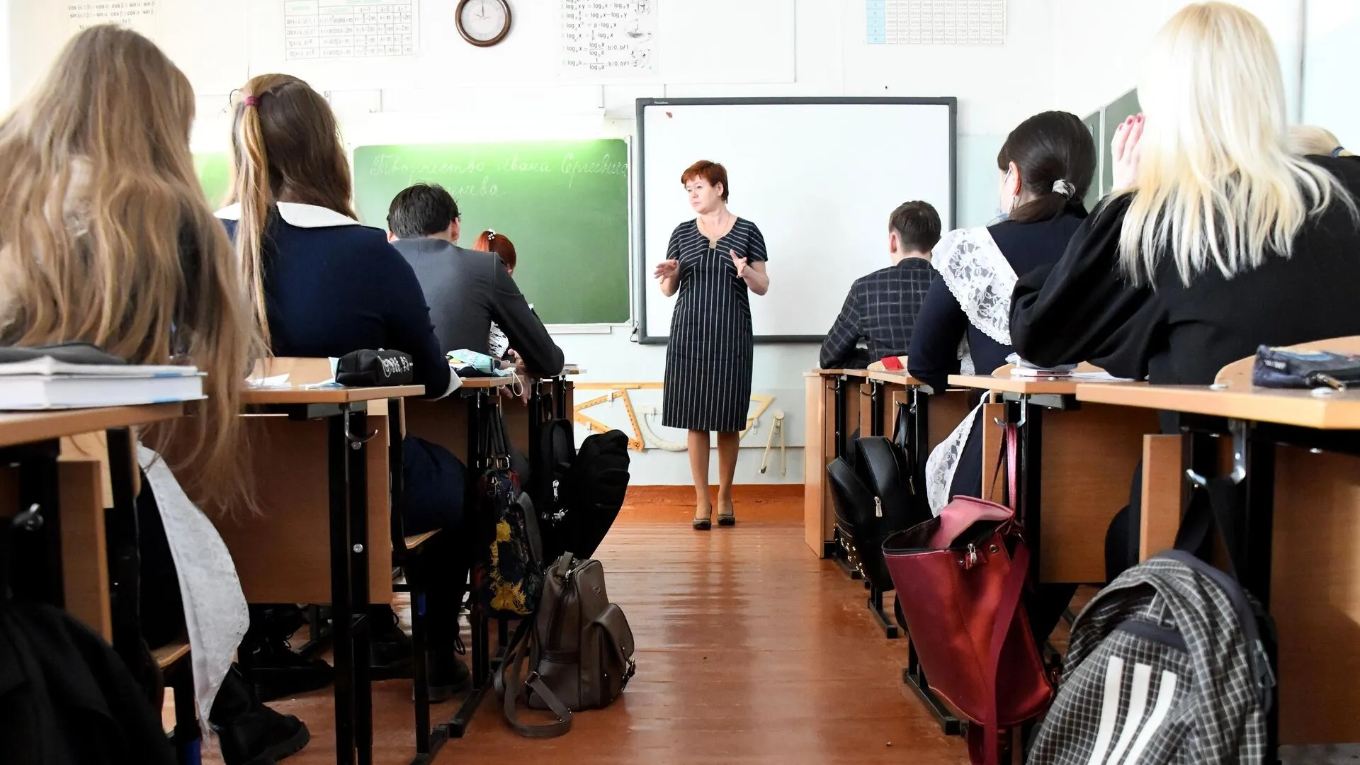 Russian Schools to Update Educational Standards for High School Students