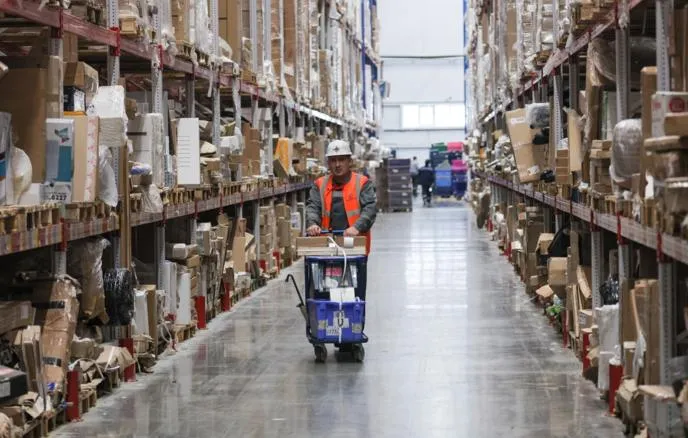 Ozon Launches Platform for Finding and Leasing Warehouses