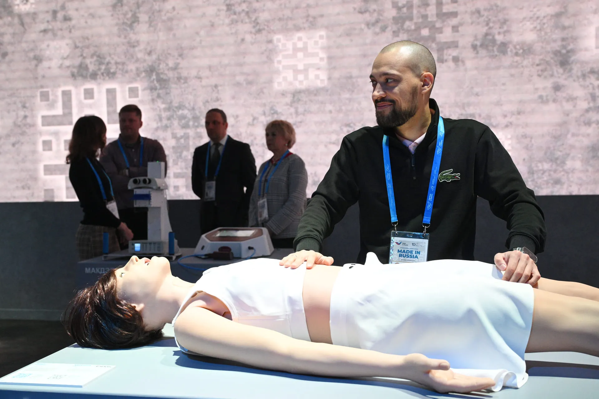 In Russia, Doctors Will Train on a Medical Robot