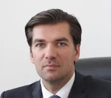 Максим Миронов