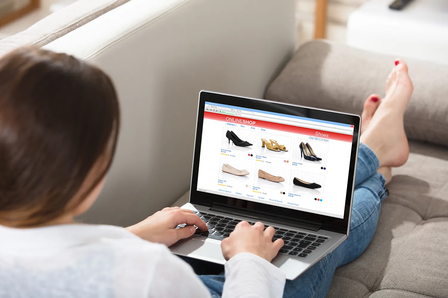Photo - Shopping from the Couch: Russian E-Commerce Starts Strong and Wins