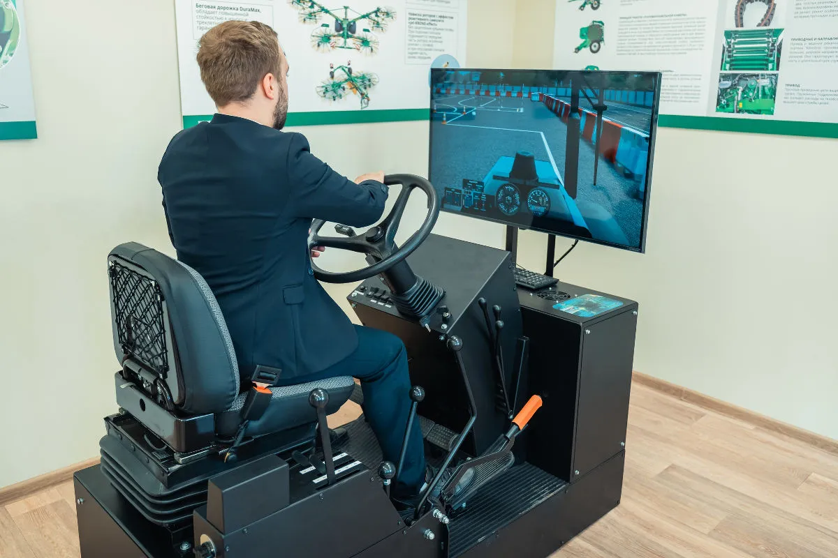 Vologda Dairy Academy Trains Students on Advanced Tractor Simulator