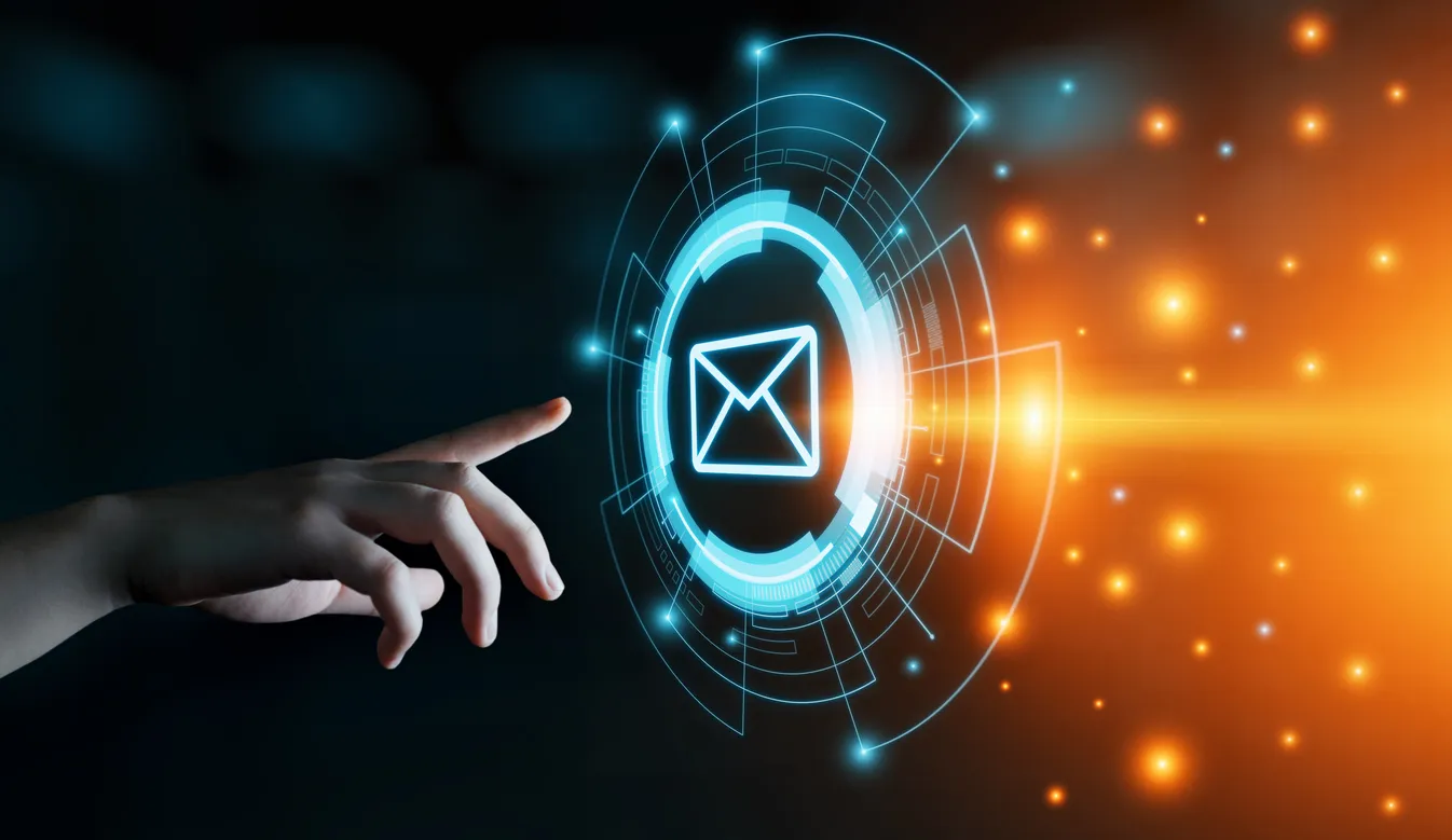 Russian Messenger MAX Now Lets You Mail a Package or Call a Courier