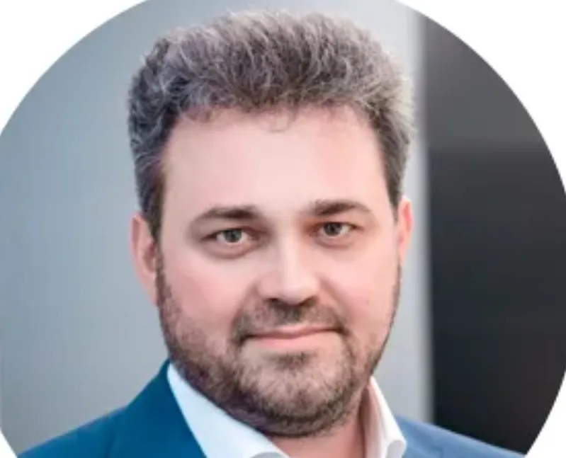 Илья Дементьев