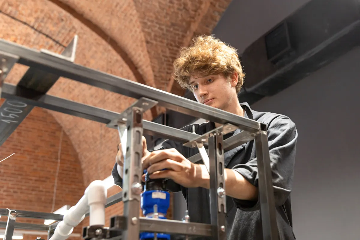 Polytechnic Students Develop Test Rig for 3D-Printed Compressor Parts