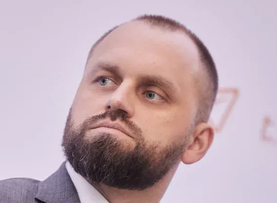 Дмитрий Карамышев