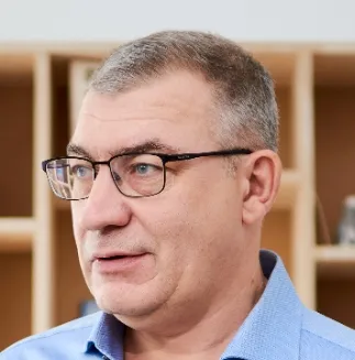 Александр Волховер