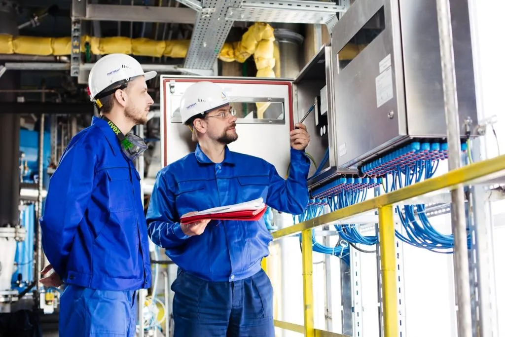 Photo - Factory Skills in Digital Form: A Russian Chemical Plant Trains Workers Through an IT Platform